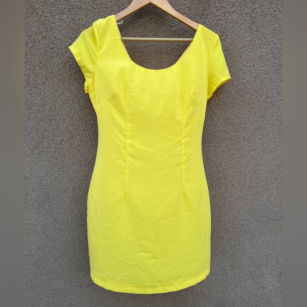 Castro yellow dress for women size 8